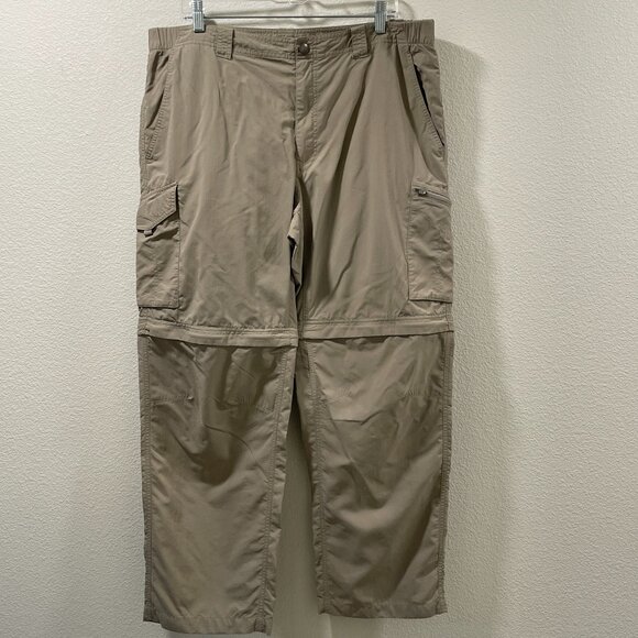 (MEN'S) COLUMBIA "Silver Ridge" Convertible Cargo Pants/Shorts Khaki- 40/30